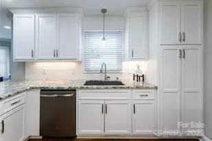 104 35th Ave NW, Hickory, NC 28601 - Photo 24