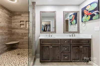 104 35th Avenue NW, Hickory, NC 28601 - Photo 12