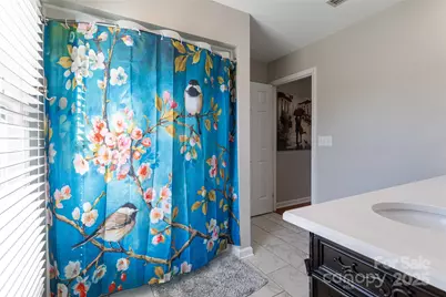 104 35th Avenue NW, Hickory, NC 28601 - Photo 18
