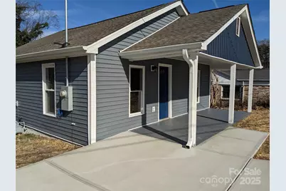 332 Arlington Circle NW, Lenoir, NC 28645 - Photo 2