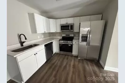 332 Arlington Circle NW, Lenoir, NC 28645 - Photo 4