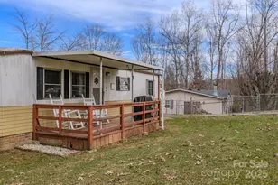 28 Holly Acres Ln, Arden, NC 28704 - Photo 4