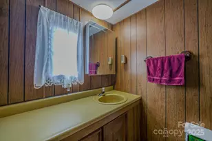 28 Holly Acres Ln, Arden, NC 28704 - Photo 18