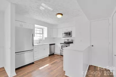 8510 Castle Pine Court, Charlotte, NC 28226 - Photo 10