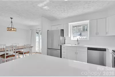 8510 Castle Pine Court, Charlotte, NC 28226 - Photo 12