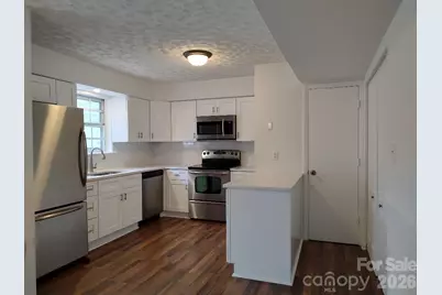 8510 Castle Pine Court, Charlotte, NC 28226 - Photo 6