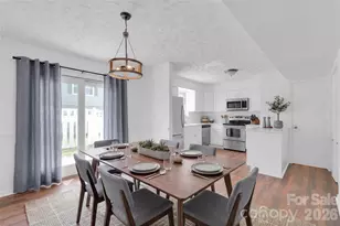 8510 Castle Pine Ct, Charlotte, NC 28226 - Photo 8