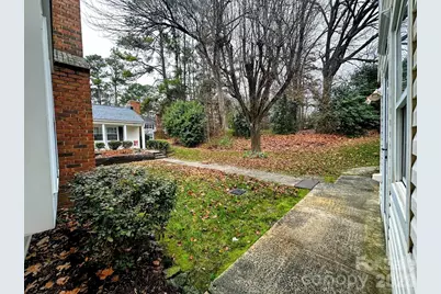 8510 Castle Pine Court, Charlotte, NC 28226 - Photo 18