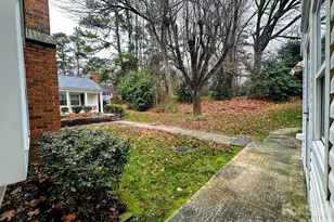 8510 Castle Pine Ct, Charlotte, NC 28226 - Photo 18