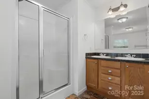 3200 Craig Ave, Valdese, NC 28690 - Photo 14