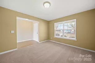 938 Back Bay Ct NE, Kannapolis, NC 28083 - Photo 10