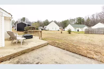 11015 Olde English Drive, Charlotte, NC 28216 - Photo 38