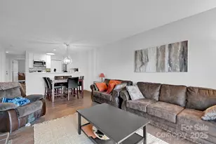 9041 J M Keynes Dr, Charlotte, NC 28262 - Photo 24