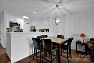 9041 J M Keynes Dr, Charlotte, NC 28262 - Photo 16