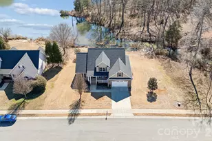 1736 Williamsburg Dr, Rock Hill, SC 29732 - Photo 2