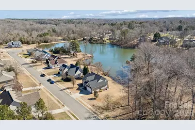 1736 Williamsburg Drive, Rock Hill, SC 29732 - Photo 4