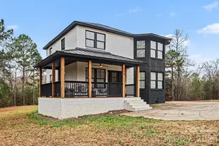 504 6 Mile Creek Rd, Lancaster, SC 29720 - Photo 2