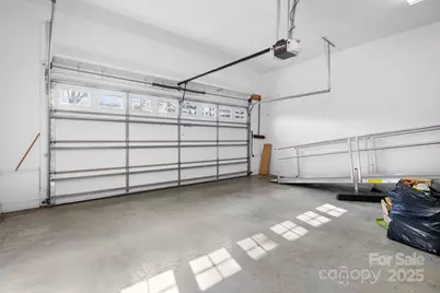 906 3rd Street Drive NE, Conover, NC 28613 - Photo 26