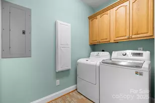 906 3rd St Dr NE, Conover, NC 28613 - Photo 24