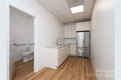 6128 Brookshire Boulevard #A, Charlotte, NC 28216 - Photo 26