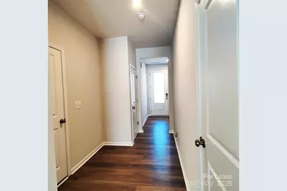 3322 Hutton Gardens Lane, Charlotte, NC 28269 - Photo 12