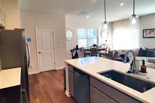 3322 Hutton Gdns Ln, Charlotte, NC 28269 - Photo 4