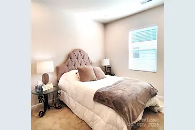 3322 Hutton Gardens Lane, Charlotte, NC 28269 - Photo 18