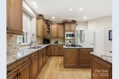 9421 Briarwick Lane, Charlotte, NC 28277 - Photo 6