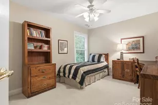 9421 Briarwick Ln, Charlotte, NC 28277 - Photo 32