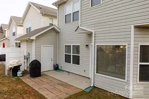 722 Chelton Ln, Fort Mill, SC 29715 - Photo 18