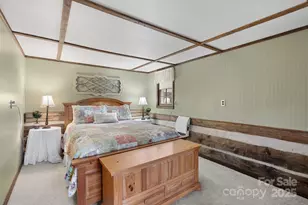 1040 Oak Rdg Ln, Mars Hill, NC 28754 - Photo 18