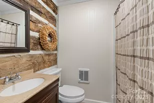 1040 Oak Rdg Ln, Mars Hill, NC 28754 - Photo 6