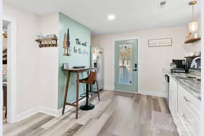 240 Norleon Avenue, Hendersonville, NC 28791 - Photo 8