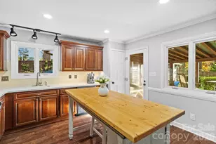 9525 Goldsmith Ln, Mint Hill, NC 28227 - Photo 16