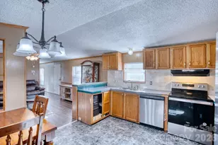 977 Lavender Rd, Grover, NC 28073 - Photo 6