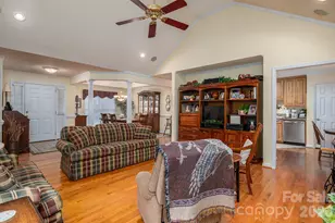 107 Farmwood Dr, Cherryville, NC 28021 - Photo 4