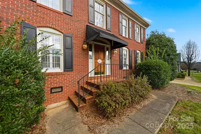 147 35th Avenue NE, Hickory, NC 28601 - Photo 4