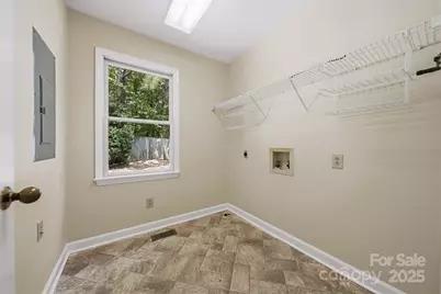 147 35th Avenue NE, Hickory, NC 28601 - Photo 18