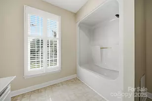 147 35th Ave NE, Hickory, NC 28601 - Photo 30