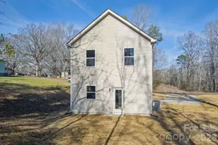 709 Hillsdale Dr, Cherryville, NC 28021 - Photo 34