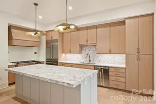 409 Queens Rd, Charlotte, NC 28207 - Photo 8