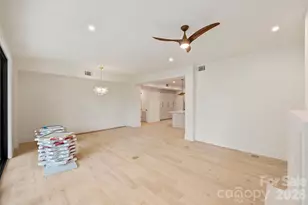 409 Queens Rd, Charlotte, NC 28207 - Photo 18