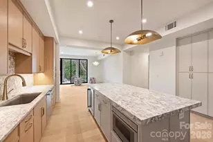 409 Queens Rd, Charlotte, NC 28207 - Photo 10