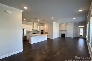 11218 Cobb Creek Ct, Charlotte, NC 28277 - Photo 4