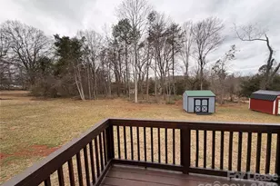 2775 S US 321 Hwy, Newton, NC 28658 - Photo 12