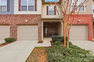 7006 Swamp Chestnut Ln, Fort Mill, SC 29707 - Photo 2