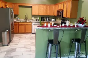 709 Villas Ct, Asheville, NC 28806 - Photo 6