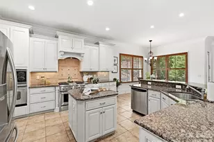6806 Larrisa Ct, Charlotte, NC 28226 - Photo 14