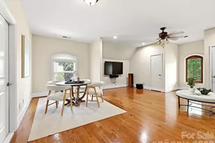 6806 Larrisa Ct, Charlotte, NC 28226 - Photo 40
