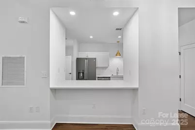 310 Arlington Avenue #221, Charlotte, NC 28203 - Photo 4
